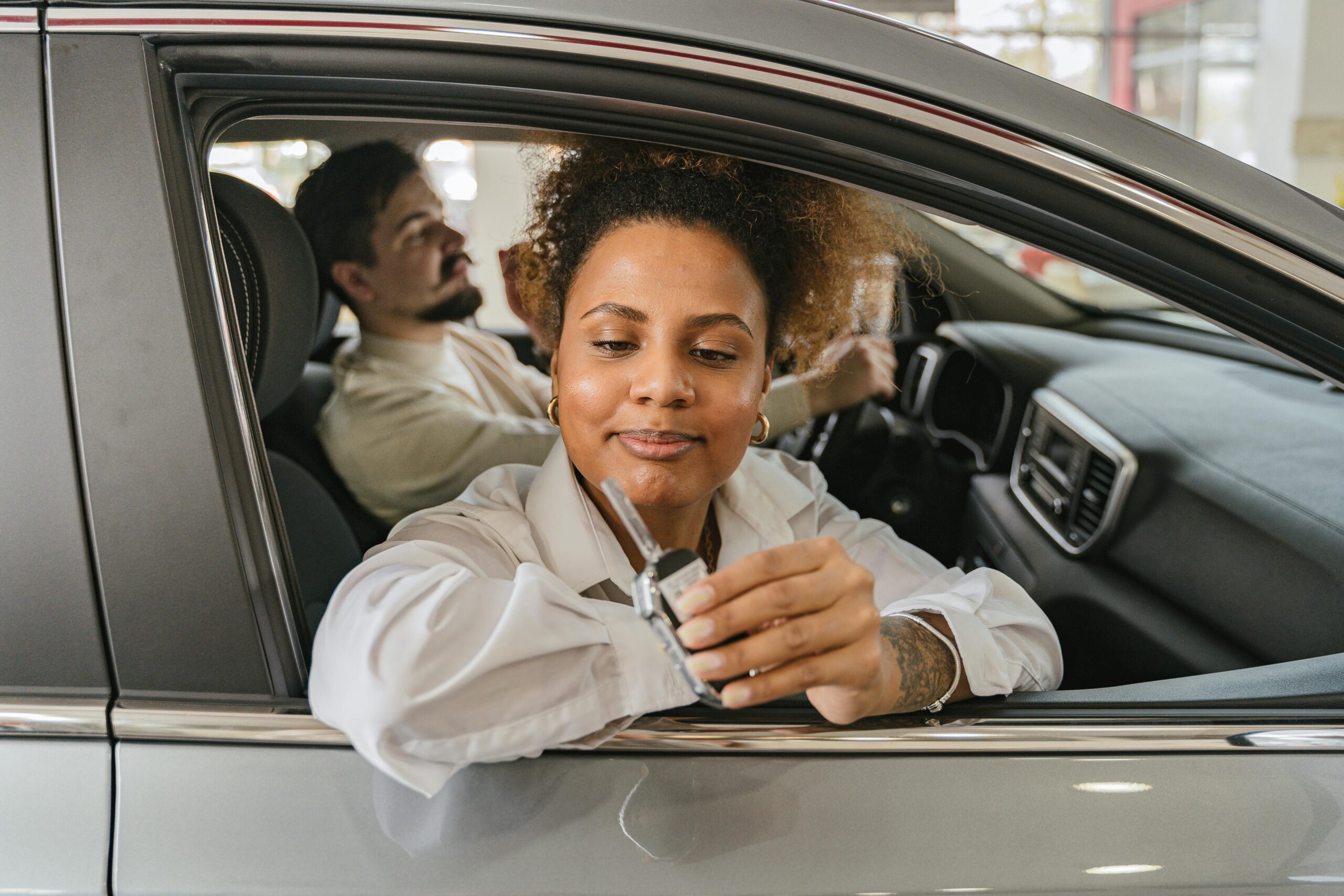 Tax Treatment of Vehicle Lease vs Finance for Business in Canada